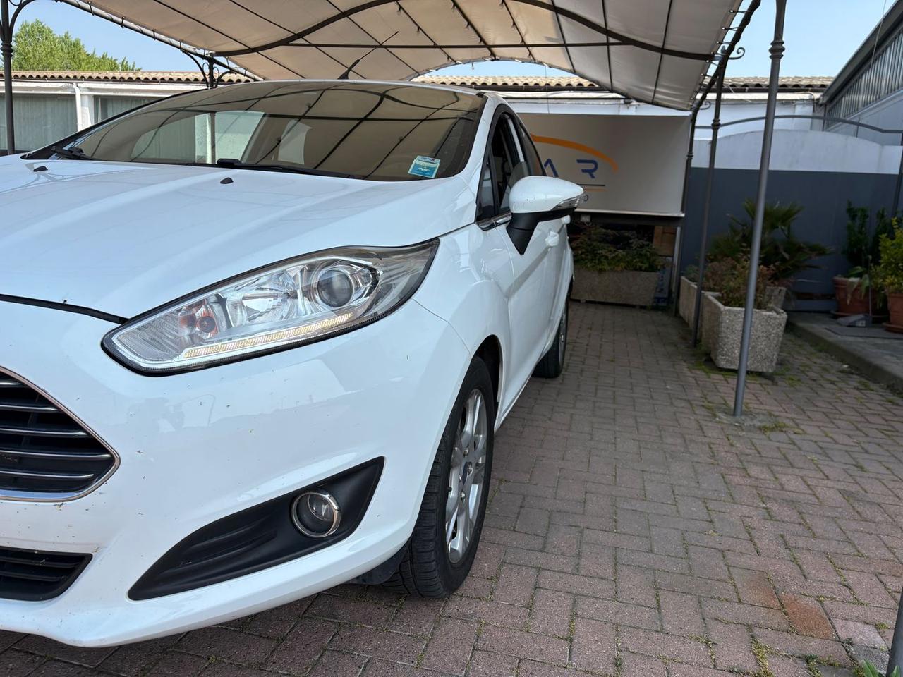 Ford Fiesta Titanium 1.5 TDCi AUTOCARRO DIS #10331