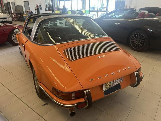 PORSCHE 911 T 2200 Targa
