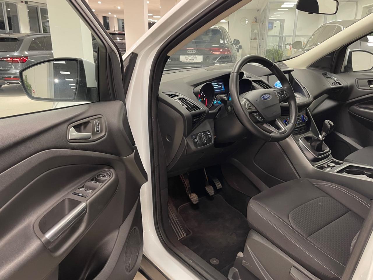 Ford Kuga 1.5 TDCI 120 CV S&S 2WD Business