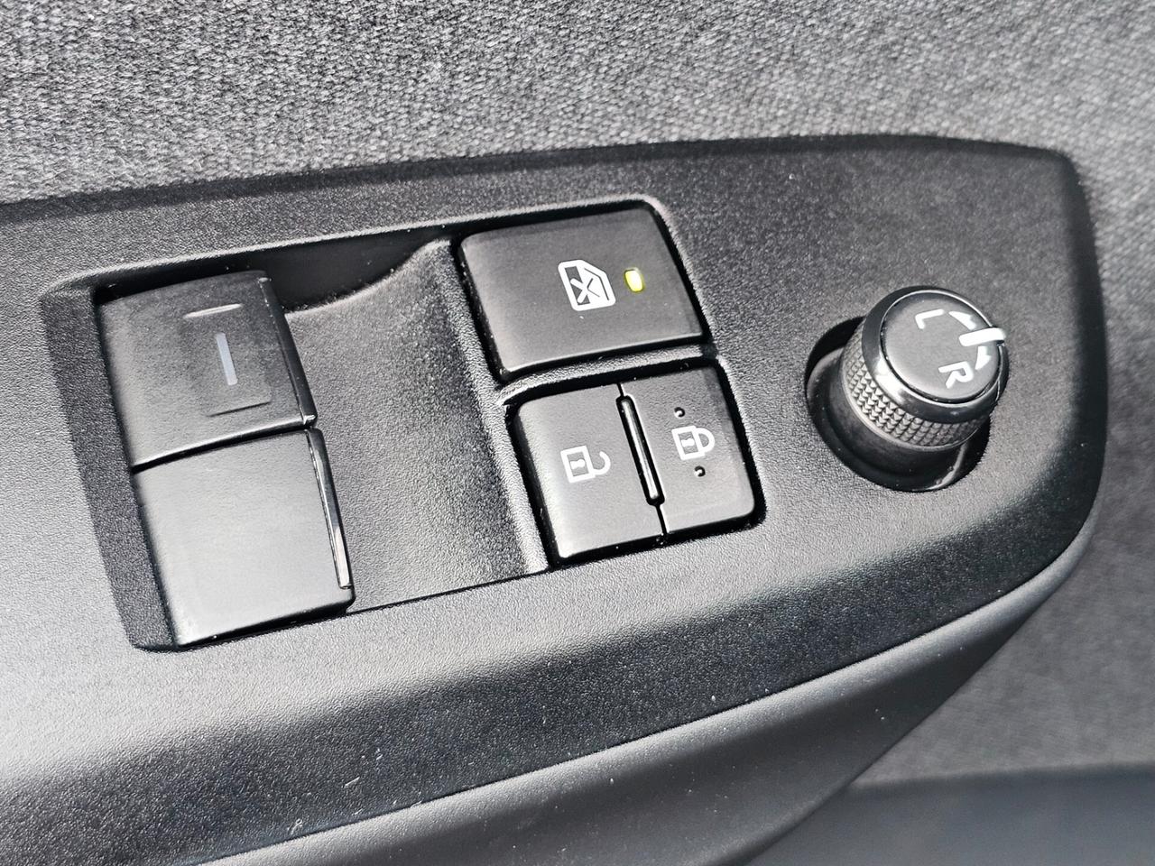 Toyota Yaris 1.5 Hybrid 5 porte Business