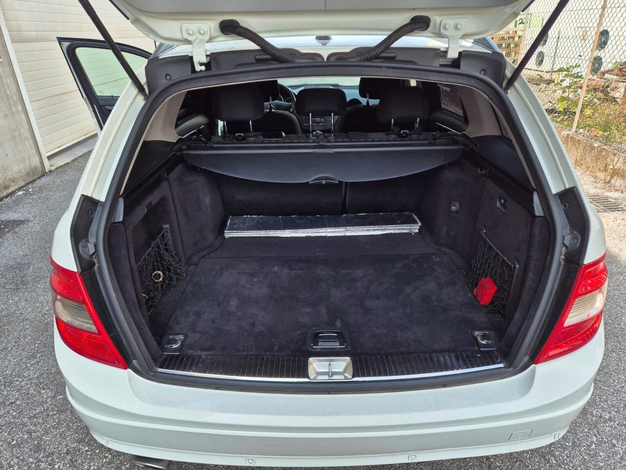 Mercedes-benz C 220 CDI S.W. BlueEFFICIENCY Elegance