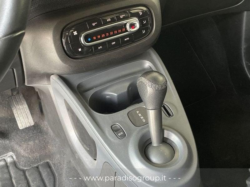 smart fortwo eqPASSION - 4,6kW | 56CV | 2019