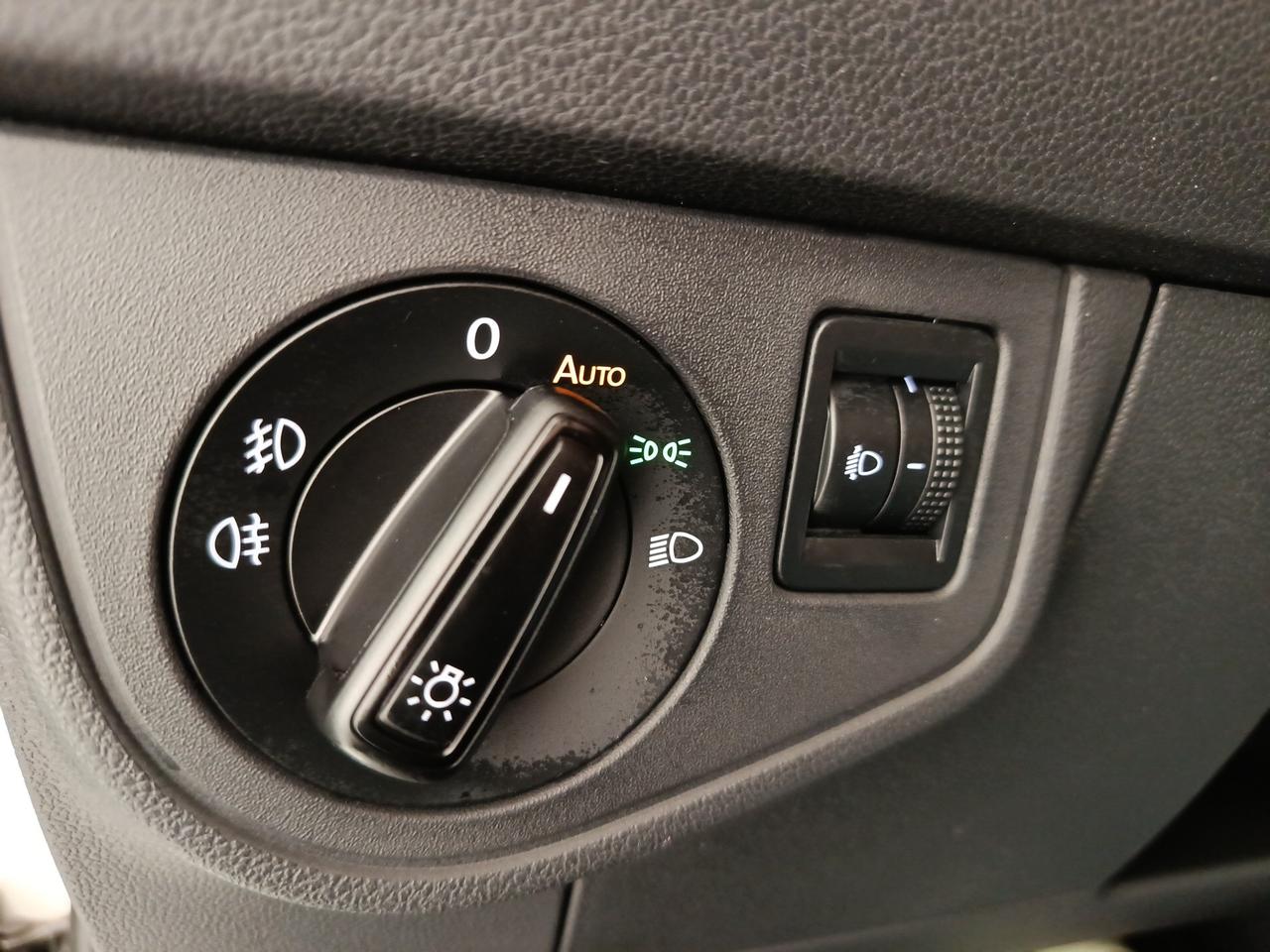 VOLKSWAGEN Polo 6ª serie - Polo 1.0 TSI DSG Life