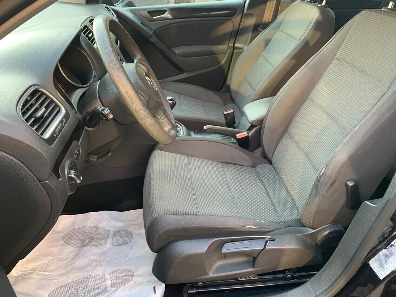 Volkswagen Golf 1.6 TDI DPF 5p.