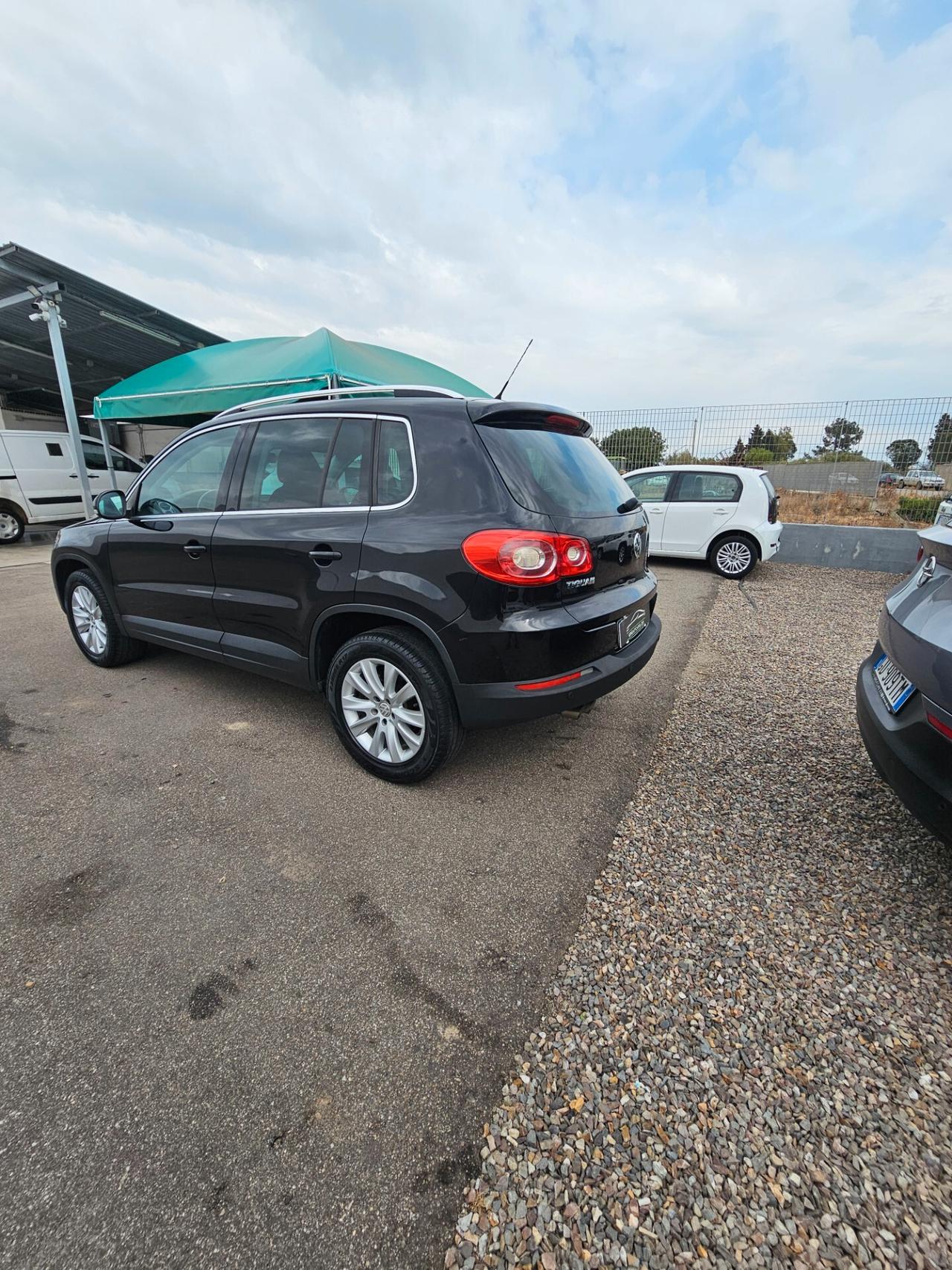 Volkswagen Tiguan 2.0 16V TDI DPF tiptronic Sport & Style (18°)