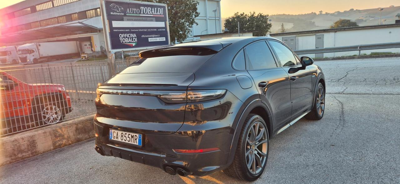 Porsche Cayenne Coupé 3.0 V6 E-Hybrid