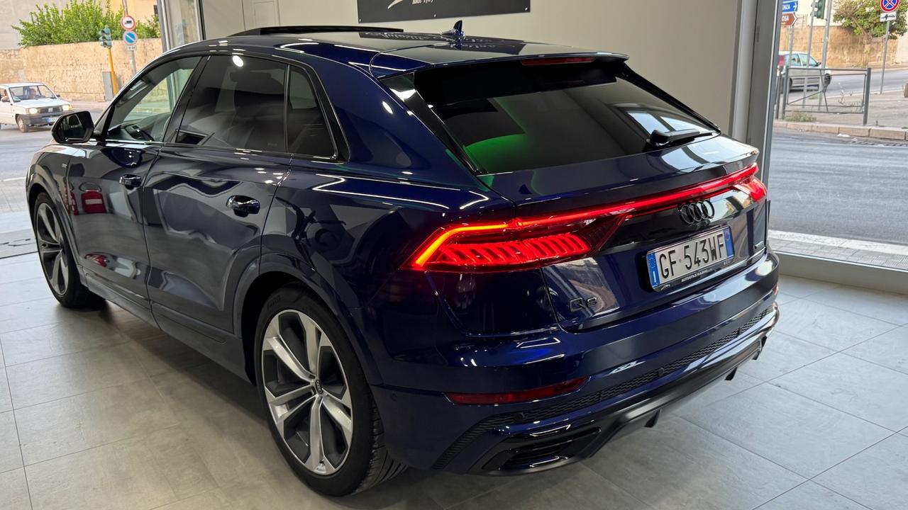 Audi Q8 50 TDI 286 CV quattro tiptronic S-Line-2021