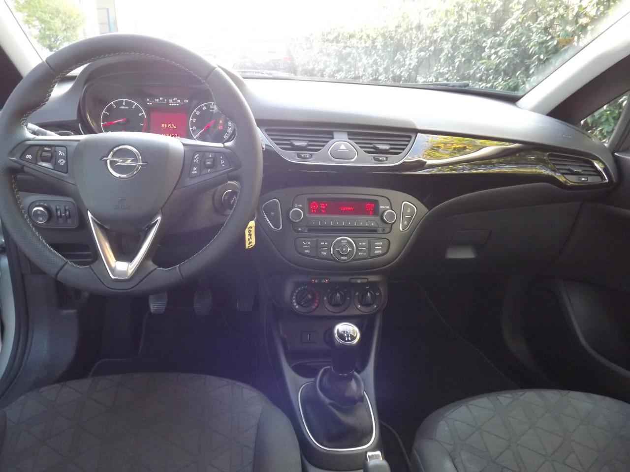 Opel Corsa 1.2 5 porte 120 Anniversary