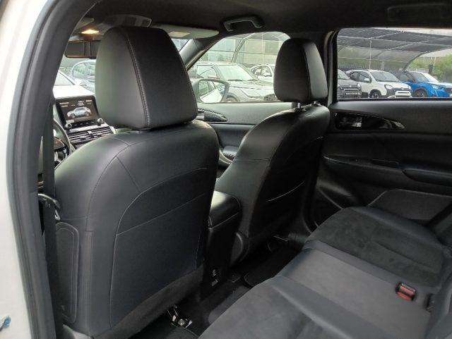 MITSUBISHI Eclipse Cross 2.4 MIVEC 4WD PHEV Diamond SDA