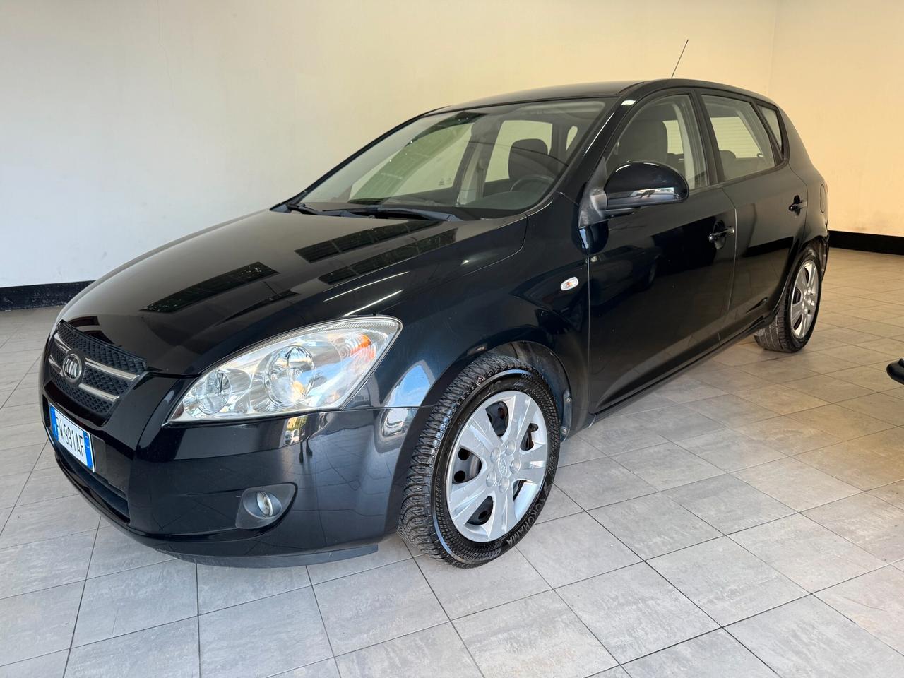Kia Ceed cee'd 1.4 109CV 5p. LX