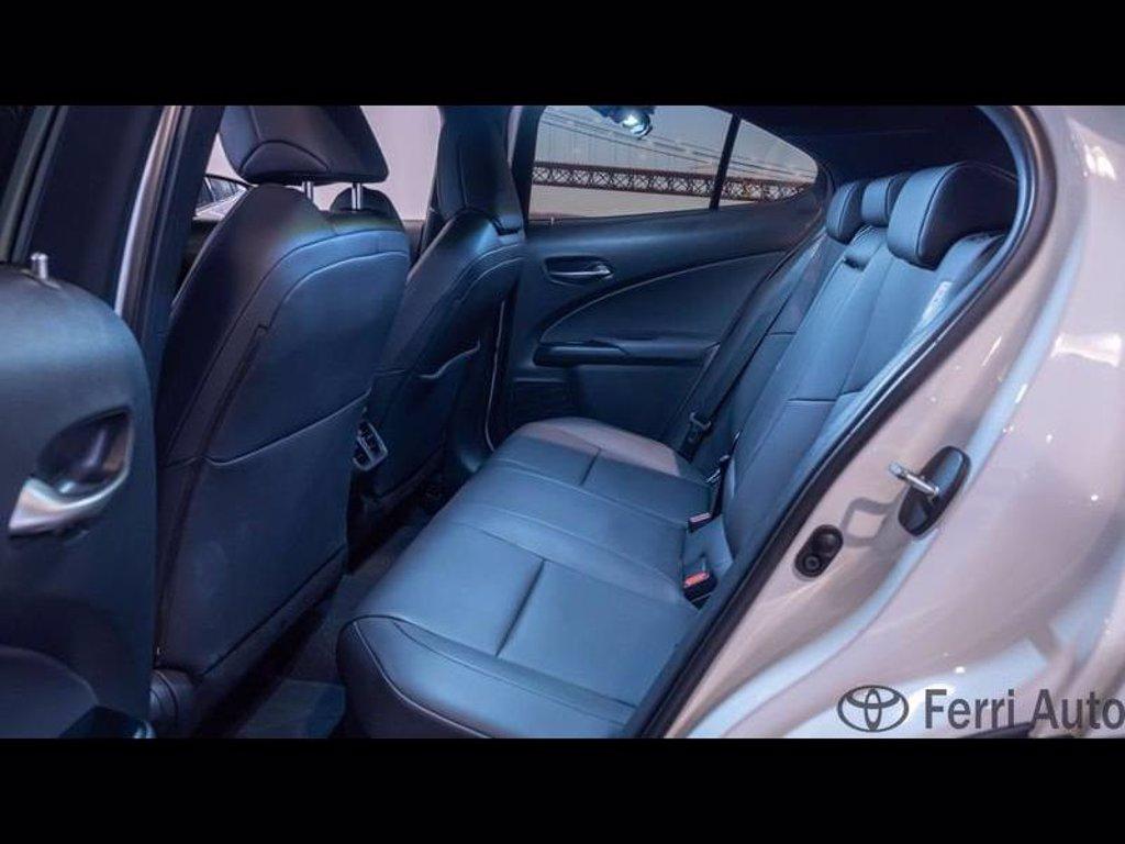 LEXUS Ux 250h 2.0 design 2wd cvt del 2022