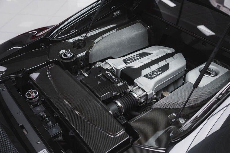 Audi R8 4.2 V8 IVA ESPOSTA