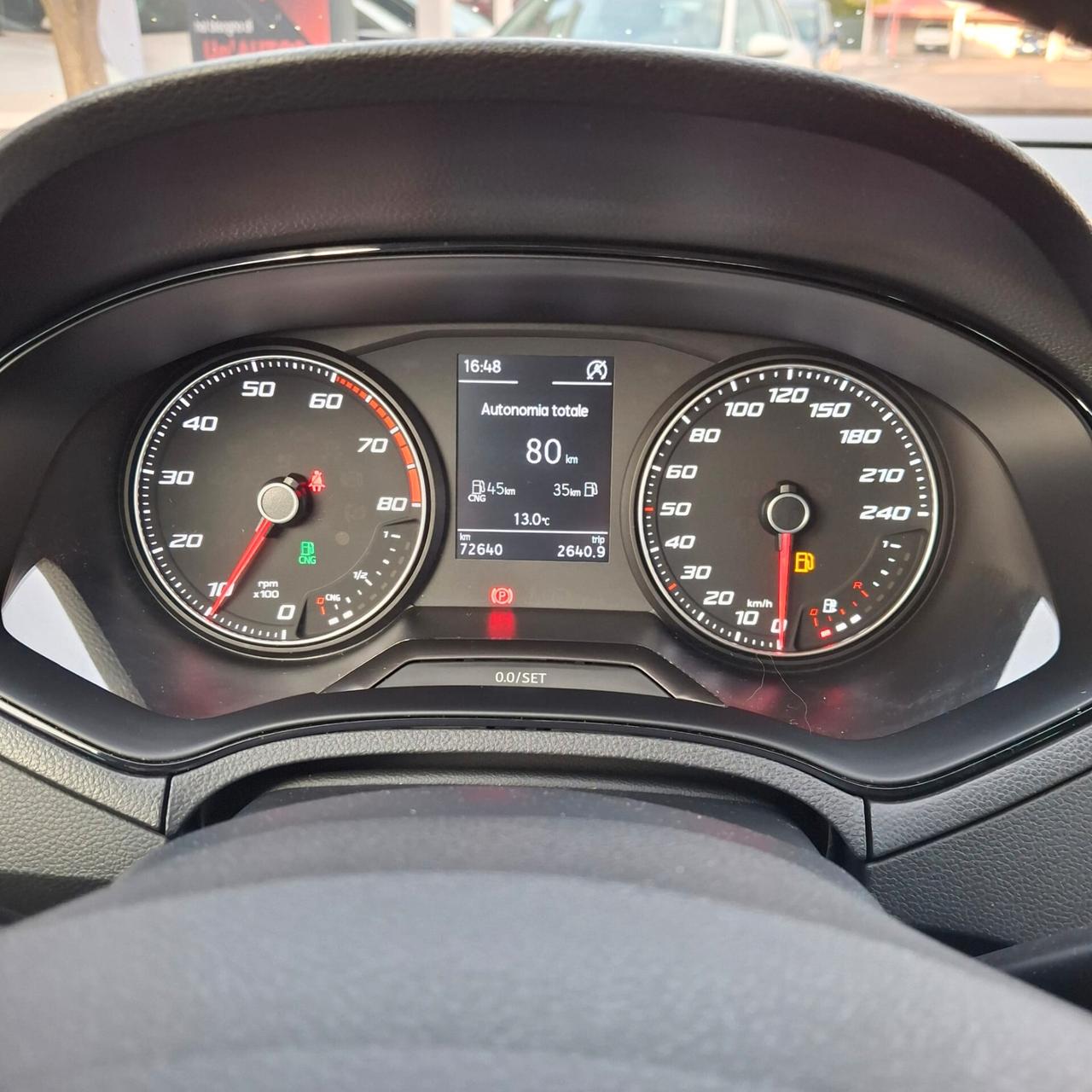 SEAT ARONA 1.0 TGI Reference plus