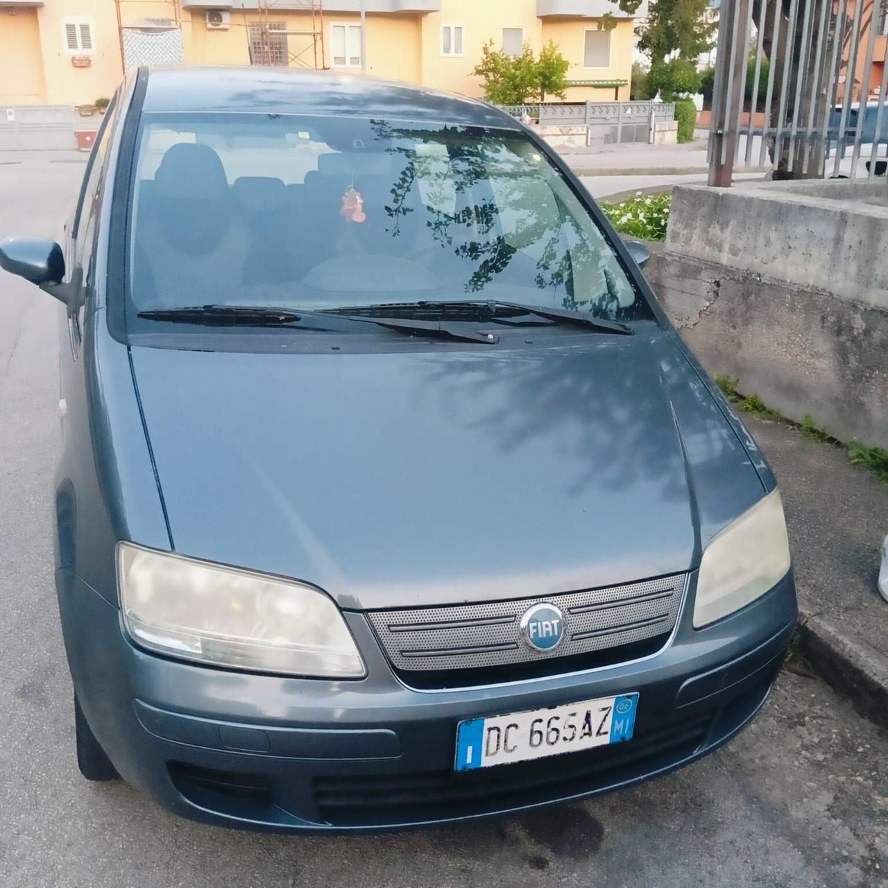 Fiat Idea 1.4 16V Dynamic