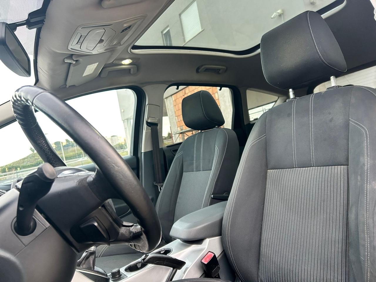 Ford C-Max 2.0 TDCi 163CV Titanium