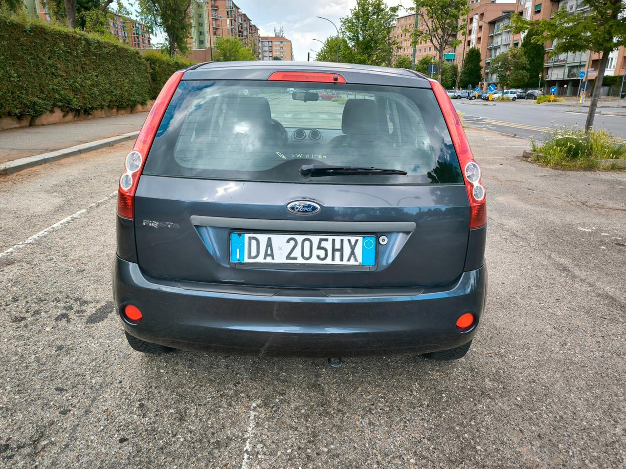 Ford Fiesta 1.2 16V 5p. Ghia DA LEGGERE BENE