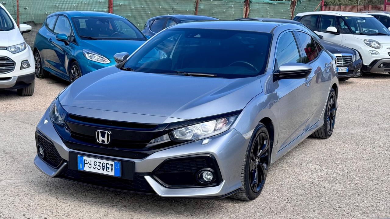 Honda Civic 1.0T 5 porte Executive Premium