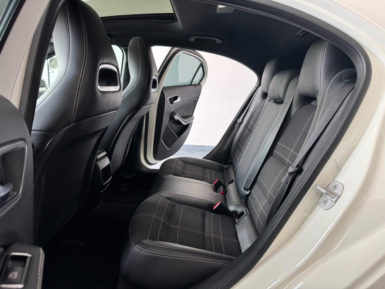 Mercedes A 180 D Sport Edition Tetto Pelle Pdc Full Stupenda