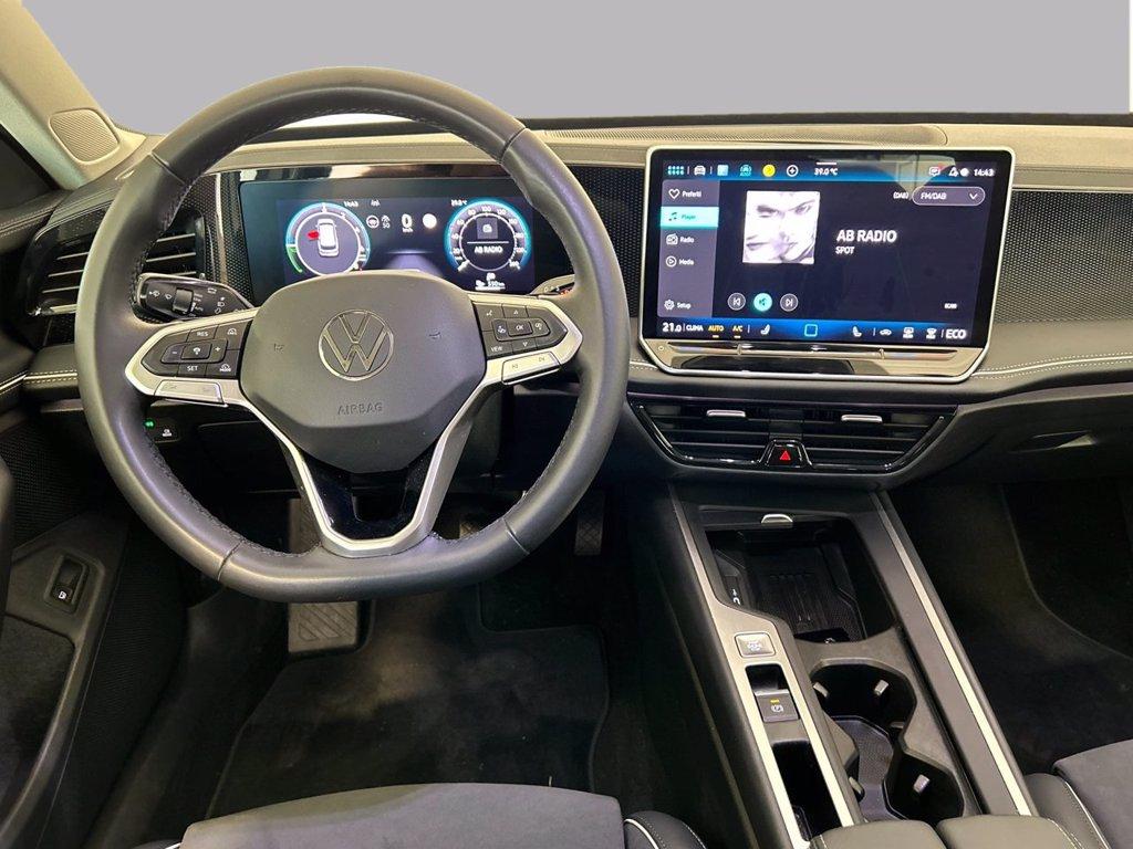 VOLKSWAGEN Passat 1.5 tsi ehybrid business 204cv dsg del 2025