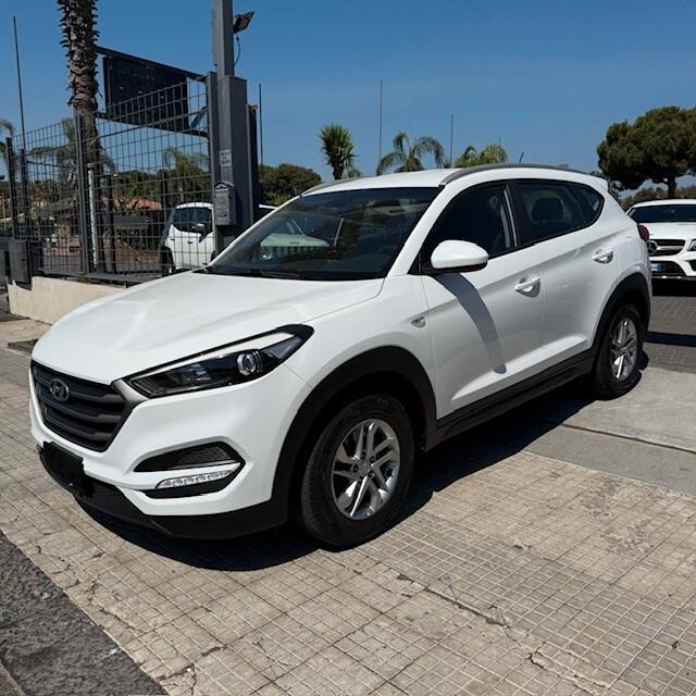 Hyundai Tucson 1.7 CRDi Sound Edition