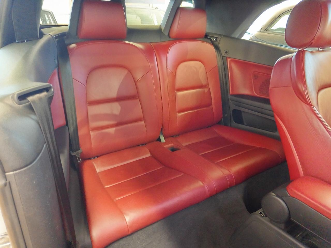 Audi A3 Cabrio 1.6 TDI 105 CV CR Ambition ok neopatentati