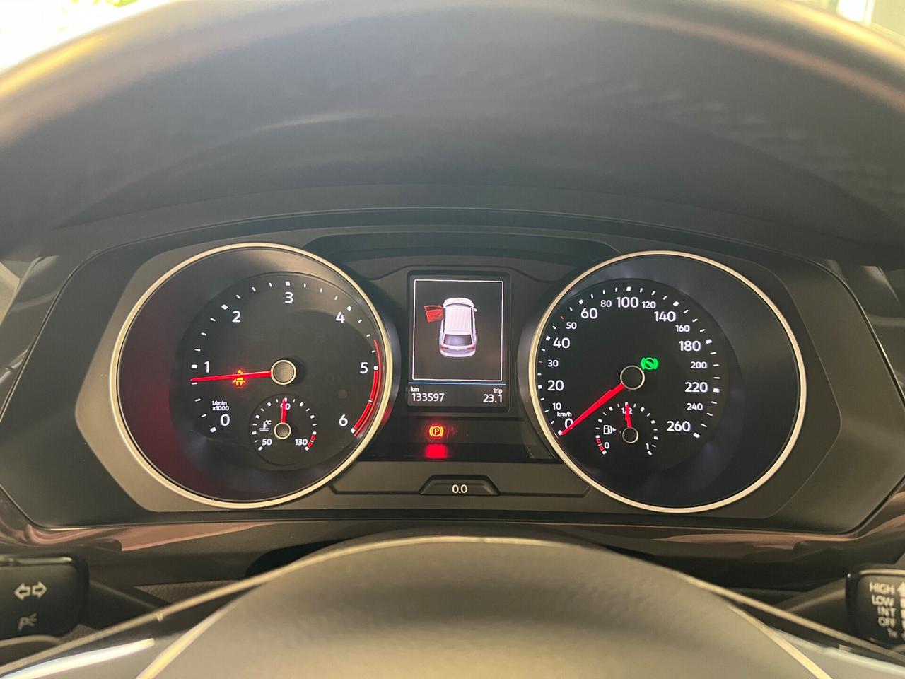 Volkswagen Tiguan 2.0 TDI SCR DSG Business BlueMotion Technology