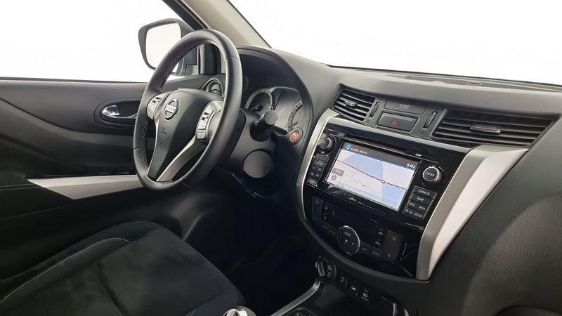Nissan Navara 2.3 dCi 4WD Double Cab N-Connecta Gancio Traino
