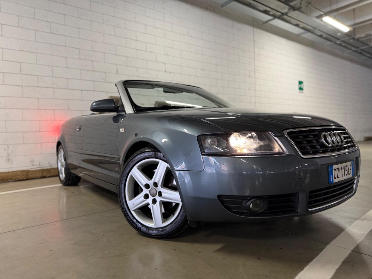 Audi A4 Cabriolet 2.5 V6 TDI cat