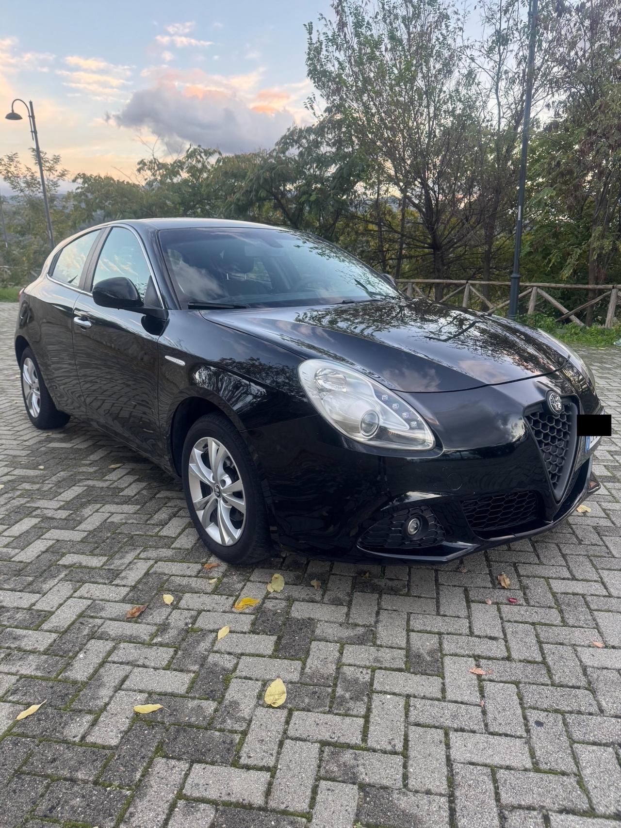 Alfa Romeo Giulietta 1.6 JTDm-2 105Cv 2011