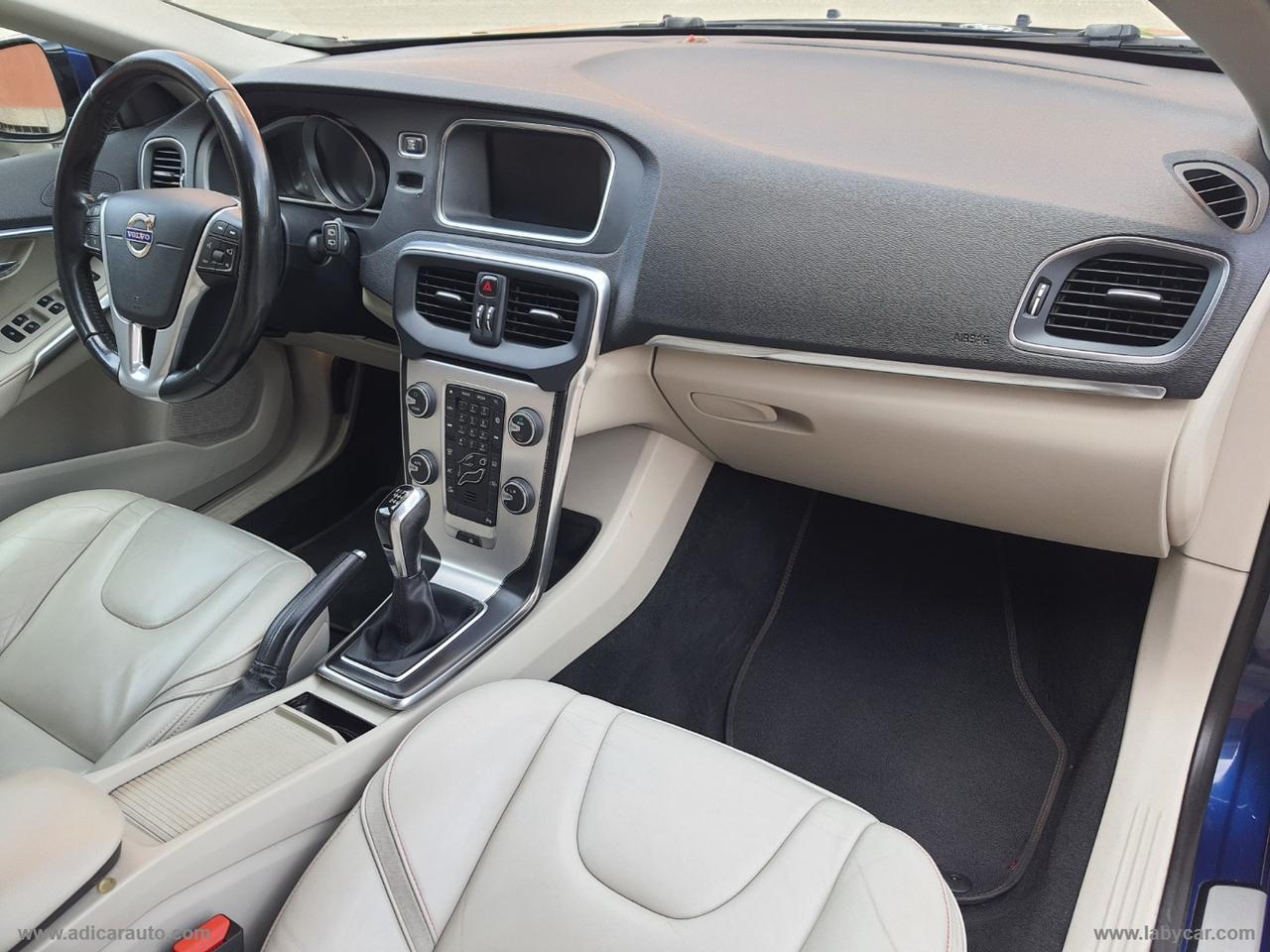 VOLVO V40 D2 1.6 Volvo Ocean Race