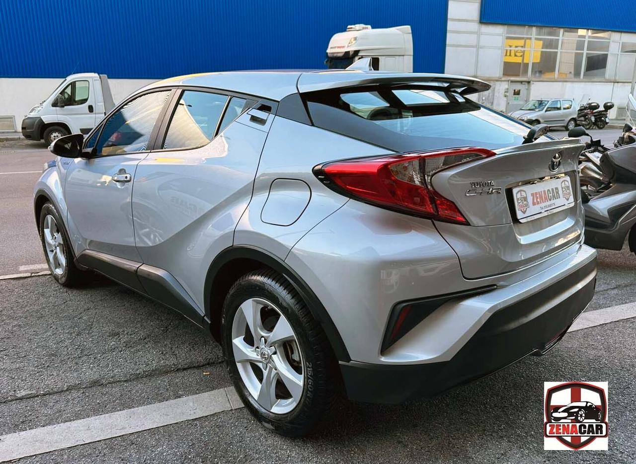 Toyota C-HR 1.8 Hybrid E-CVT Style Batterie Nuove Sempre Tagliandi Toyota
