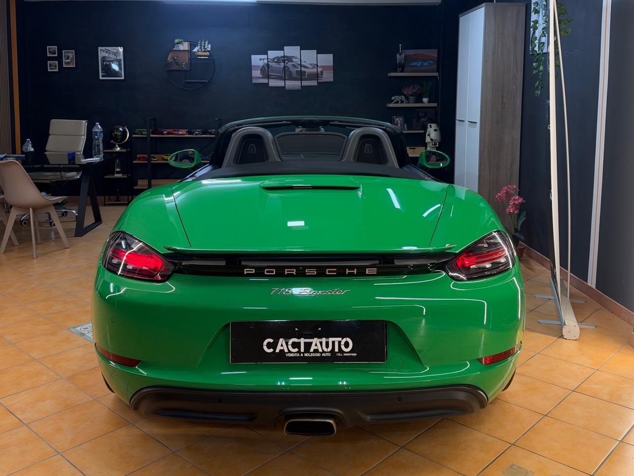Porsche 718 Boxster 2.0