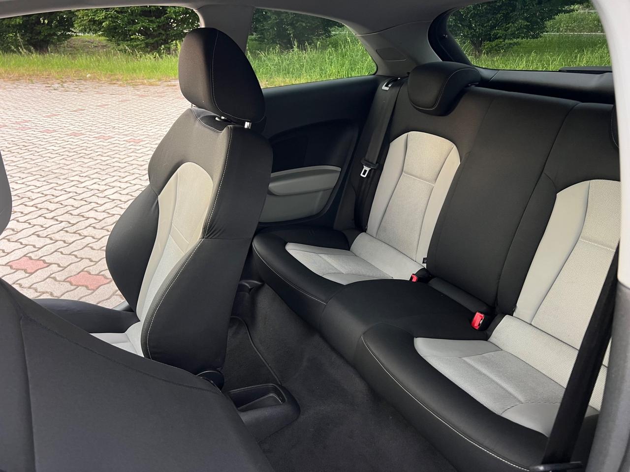 Audi A1 1.6 TDI 105 CV Ambition