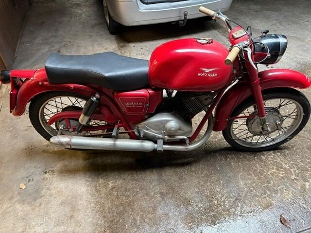 Moto Guzzi Lodola 235 gran turismo