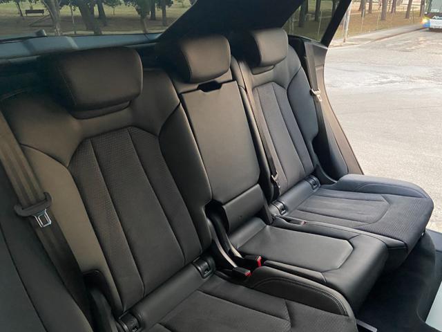 AUDI Q8 50 TDI 286 CV quattro tiptronic S line edition.