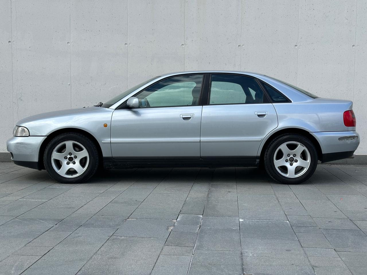 Audi A4 1.8 Turbo 180cv