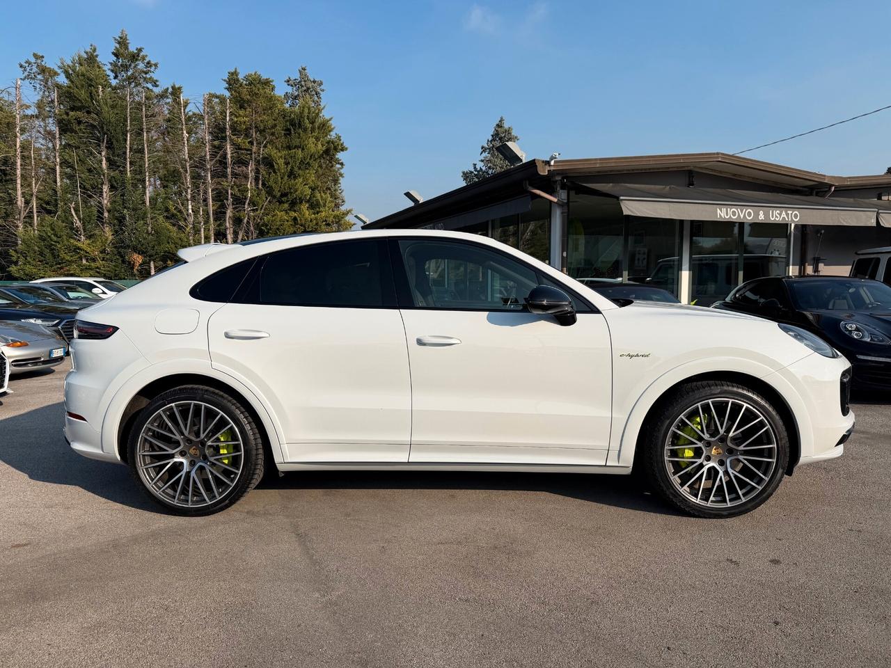 Porsche Cayenne Coupé 3.0 V6 E-Hybrid/tetto pan/scarico/pasm/bose