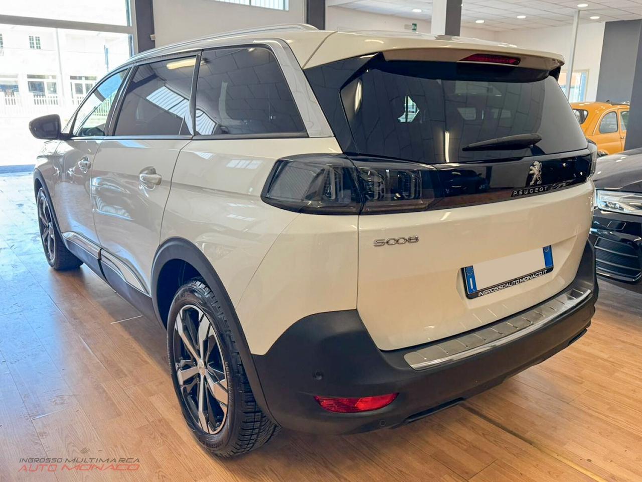 Peugeot 5008 BlueHDi 1.5 130cv GT Line - 2021