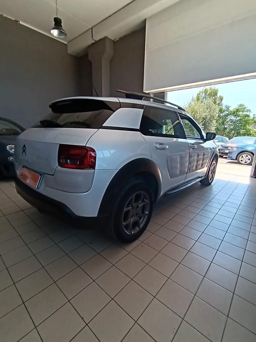 Citroen C4 Cactus BlueHDi 100 S&S Live