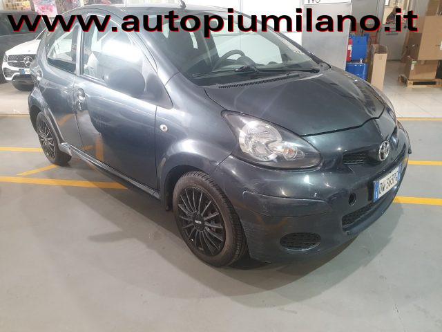 TOYOTA Aygo 1.0 12V VVT-i 5 porte OK NEOPATENTATI