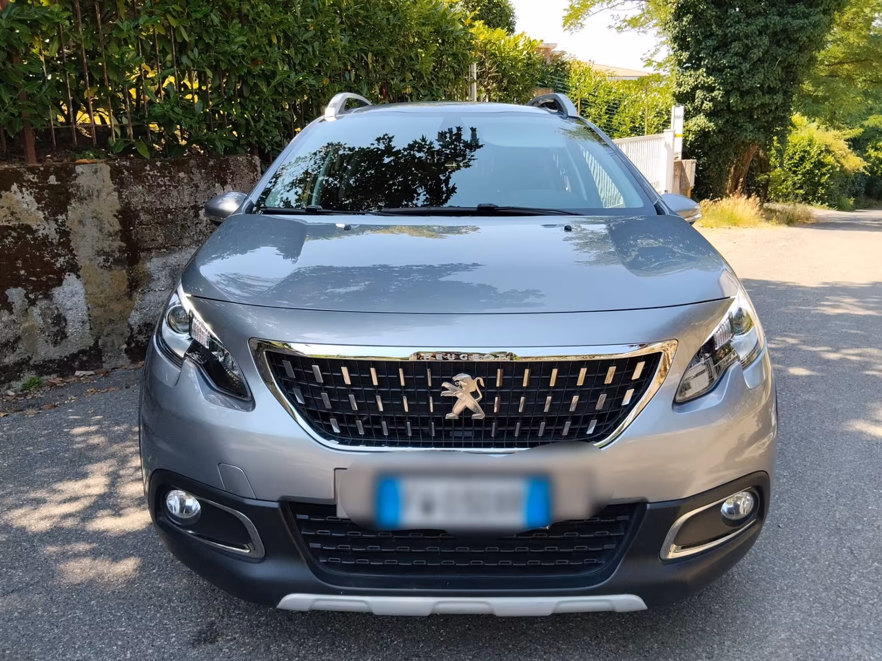 Peugeot 2008 BlueHDi 120 EAT6 S&S Allure