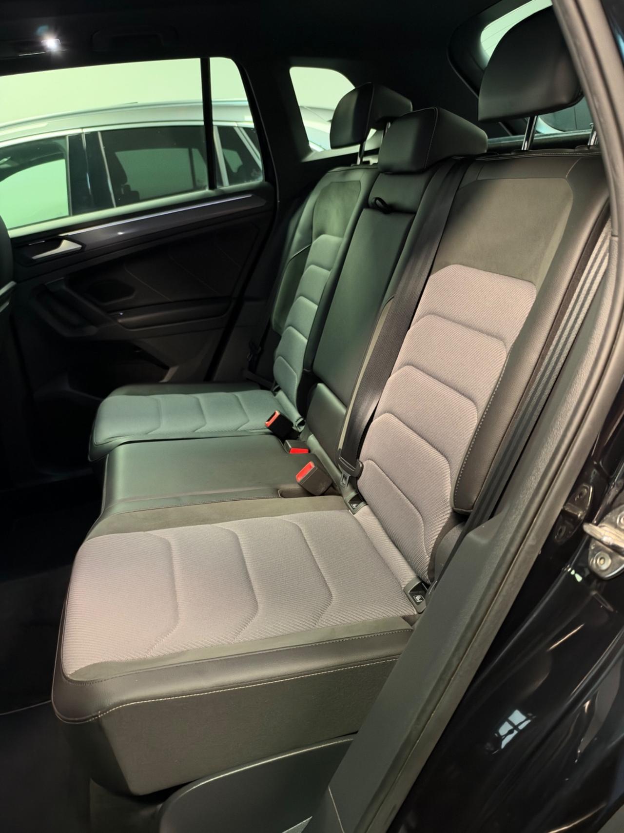 VW TIGUAN 2.0 BITURBO 240 CV R-LINE TETTO