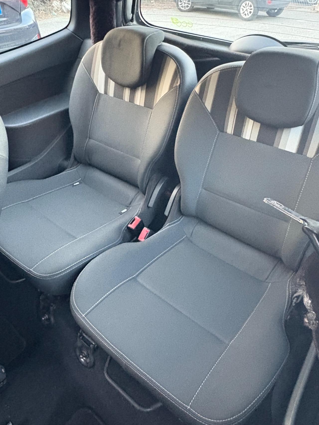 Renault Twingo 1.2 16V Night&Day