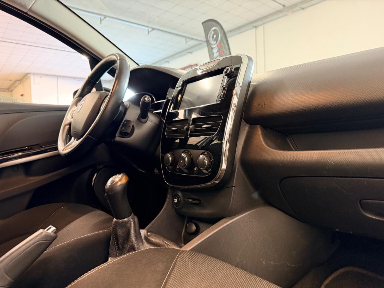 Renault Clio 1.5 dCi 8V 75CV 5 porte Costume National