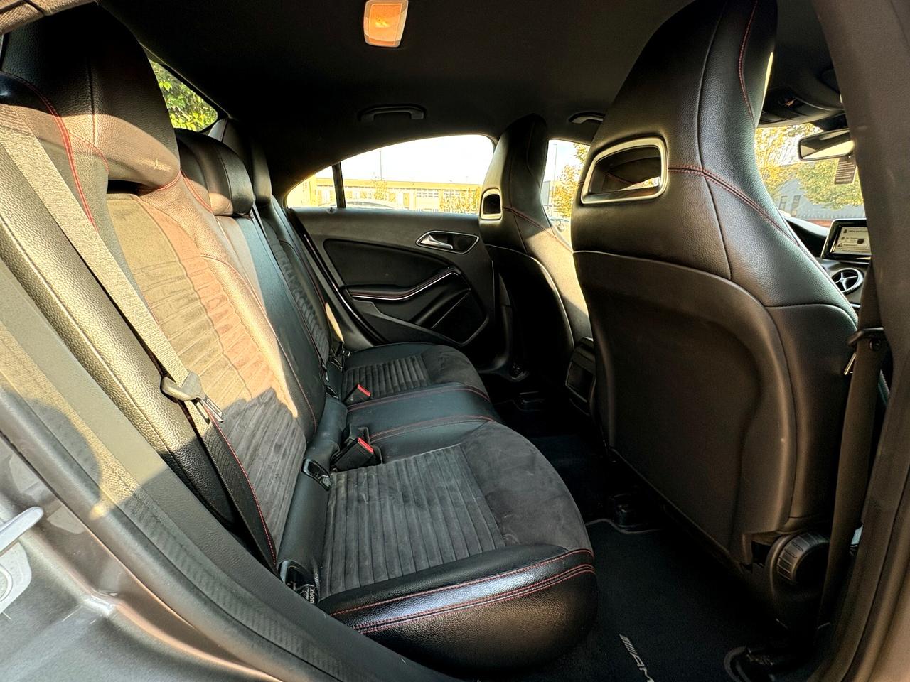 MERCEDES CLA 180i (benz.)- AMG int/est-BERLINA-2013