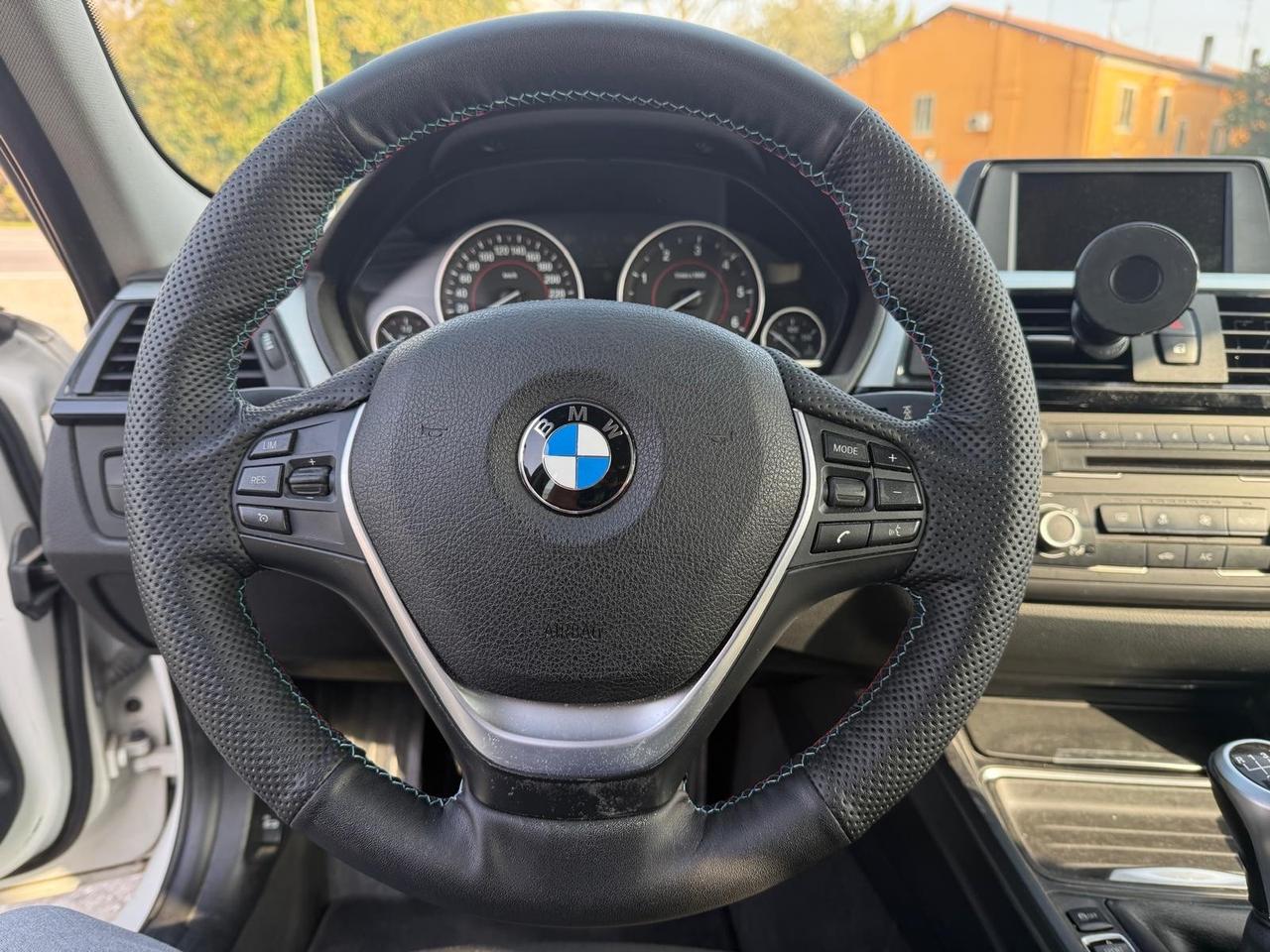 Bmw 318 318d 2.0 143CV cat Touring Futura