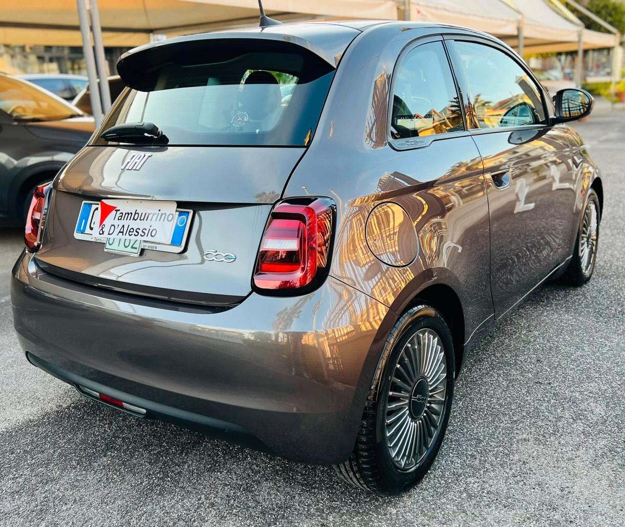 Fiat 500 500e Berlina 42 kWh Icon