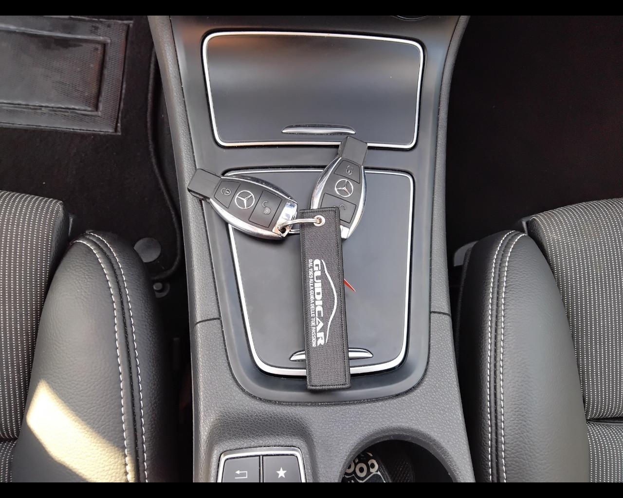 Mercedes-Benz Classe B - T246 - B 200 d (cdi) Sport auto