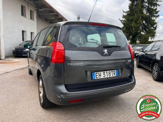 PEUGEOT 5008 1.6 e-HDi 112CV Stop&Start Automatica Family