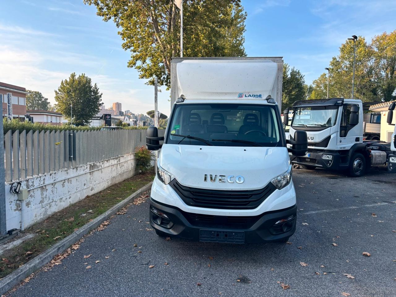 Iveco daily 35C160 furgone e sponda